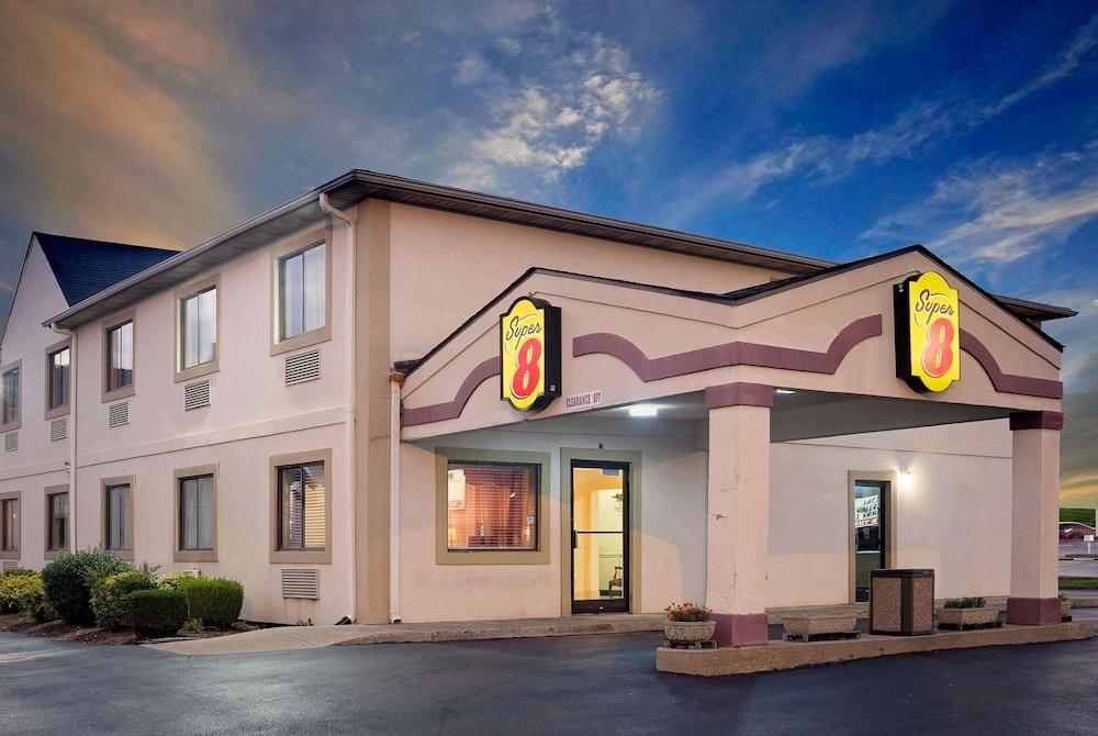 Super 8 By Wyndham Somerset Exterior foto